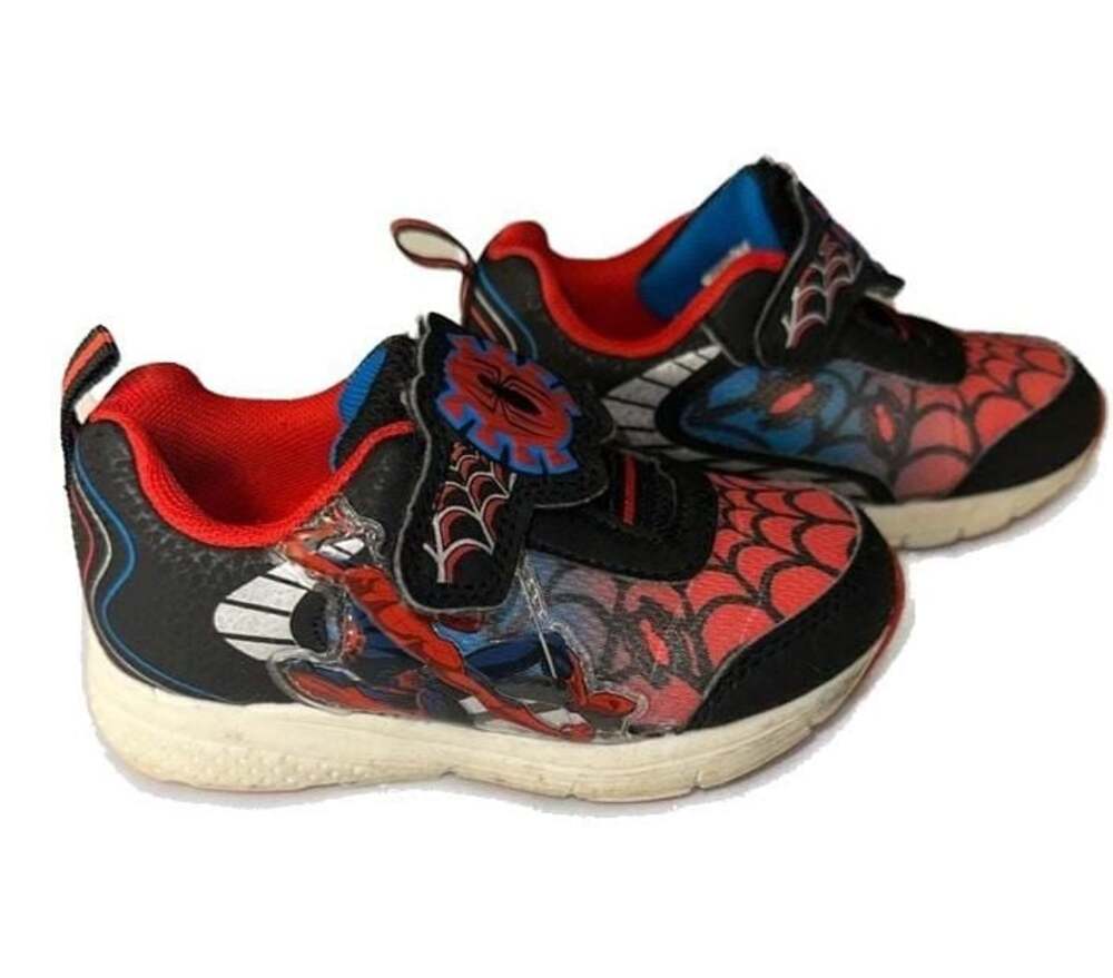 Marvel Spider-Man Toddler Boys' Size 7 Sneakers